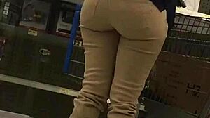Walmart Big Booty Ass Display