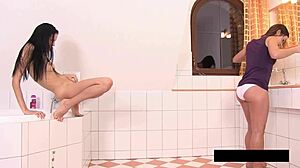 I Need To Piss But Late For Work