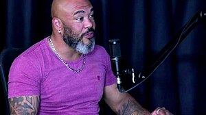 Oh, record Indiazinha's narcissistic mom in sheer red cosplay with sister!