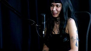 Oh, record Indiazinha's narcissistic mom in sheer red cosplay with sister!