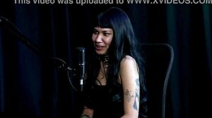 Oh, record Indiazinha's narcissistic mom in sheer red cosplay with sister!