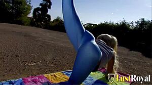 Blonde Big Tits Milf Fucked by Stranger in Cowgirl Missionary Doggystyle Outdoor Exercise