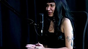 Oh, record Indiazinha's narcissistic mom in sheer red cosplay with sister!