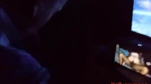 melhor porno do mundo shows esposa giving blowjob to two guys while cuckold watches. she takes creampie and facial in brazilian deepthroat squirting action.