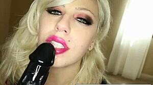 watch squirting pornstar vyxen steel stuff her pussy with toy now!