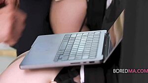 Enteado catches madrasta masturbating her tight asshole with dirty moans and spreads wide!