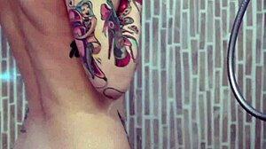 Oh My God, Super Wet Lesbian Pussy Licking Action!