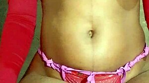 Black African Solo PORN Lady PLAYS With HERSELF In Close-Up