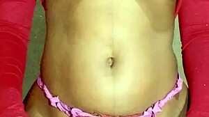 Black African Solo PORN Lady PLAYS With HERSELF In Close-Up