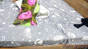 Bbw Housewife Seduces Room Keeper With Blowjob And Rides His Cock