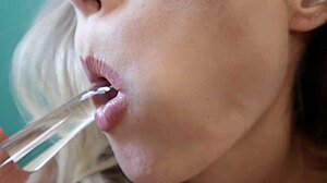 In a solo session, LARA JUICY teases her tight pussy with toys. She builds up to a creamy SQUIRTING orgasm.