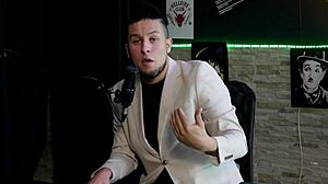 Explained Preliminaries In Massage Takes Work Seriously Expanded Knowledge Of Female Body And Squirting - Cadu Sem Fôlego Watch On Sheer Red!