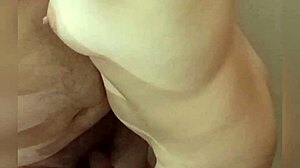 I love dating and rubbing against my husband every night before we fuck deliciously