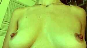 uhh, like this perfect blowjob from colombian teen with dildo sucking and tattoo vibes...