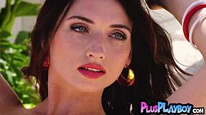 Big Tits Cutie Brooke Tilli Strips Curvy Body In Hot Posing