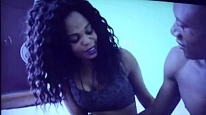 Adulterous Couple Fucks Foreigner Who Shelters During Rain in Rough Outdoor Anal Creampie