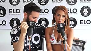 Hey, the beautiful model Aisha shares how she enjoys her intimate moments