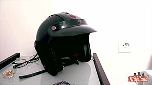 Samantha, the bold beauty, craves intense hard sex sessions.