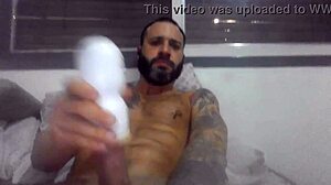 can you jerk your cock until it bursts all over?