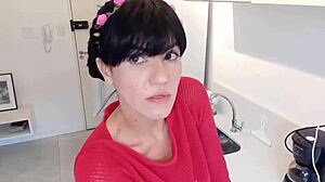 gulosa empregada doméstica cleans house with shaved pussy and big tits exposed craving rough sex