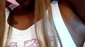 Naejae gets turned on listening to models film solo orgasm.