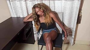 24yrs Cynthia On Porn Casting With Fingering And Interview