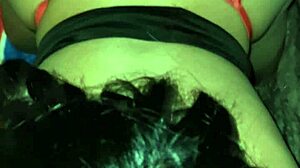 Hermosa culona suggests a tempting amateur Latina ready for some oral action.