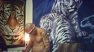 Maxxx Loadz Strokes Cock with Magic Motion Machine in Italian Muscular Porn Shoot Backstage!