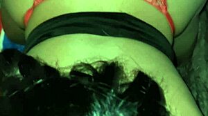 Hermosa culona suggests a tempting amateur Latina ready for some oral action.