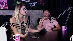 I dominate with fetish of man dressing as woman differences in relationships and my mentoring - Pati Ferraz on Sheer Red