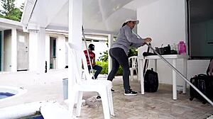 Amateur Milf Riding Cowgirl on Big Ass Bbw in Pool