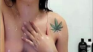 A hot Spanish pregnant housewife shares her horny homemade moments in a real solo video