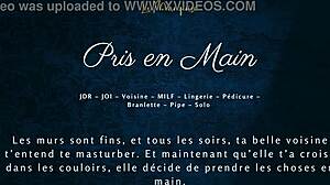 je te prends en main, voisine coquine