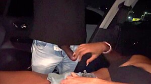 Esposa Adora Beber Leitinho De Desconhecidos