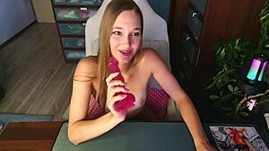 Athletic Fitness Babe With Tan Lines Sucks And Cums Juicy During Webcam Creampie Session