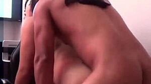 Esposa Cachonda Cogiendo Con El Otro Mientras El Esposo Trabaja