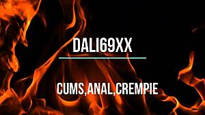 mi hermanastra chupa mi polla con aceite en lencería sensual