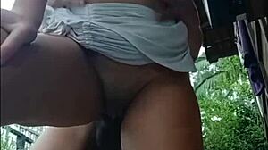 Fui tomar um sol e meu vizinho me fodeu como uma putinha com monster big cock bareback