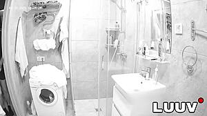 luuv tattooed alice, you joining your boyfriend in the shower with the webcam on like that?