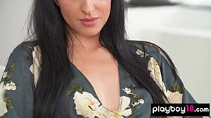 Dude Gets Petite Girlfriend Alyssa Bounty Fresh Pussy For Breakfast