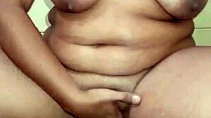 Tia Mexicana India Lamo Su Culo La Follo De Perrito Y Se Masturba Hasta Squirts