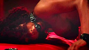 lisi parisi masturbates on brazilian beach