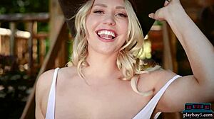 Curvy Bbw Milf Mia Malkova Strips Sensually Outdoors!