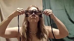 2025 11 19 esclave f autoseance en body humiliee leche wc