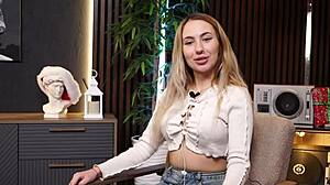 Ni Ole Murkovski And Bella Mur Answer Subscriber Questions In Interactive Interview