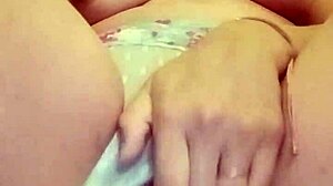 Se filtra video sexual de profesora española milet. Intimate ass upskirt with cute Latina.