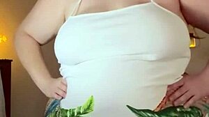 Luxuriousbbws Explores BBC Impregnation Fantasy with Big Ass and Tits in Interracial Roleplay