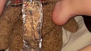 ARAB TEEN PUSSY STUFFED WITH FOOD KINKY FETISH ORGASM!