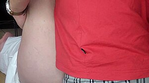 My Foster Stepmom Begs for Creampie in Her Shaved Pussy Cumshot