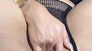 colombian milf rabbit squirts dirty while you watch her juicy pussy